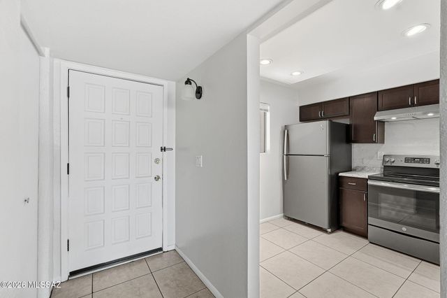 1341 E Fort Lowell Rd Apt J, Tucson, AZ 85719