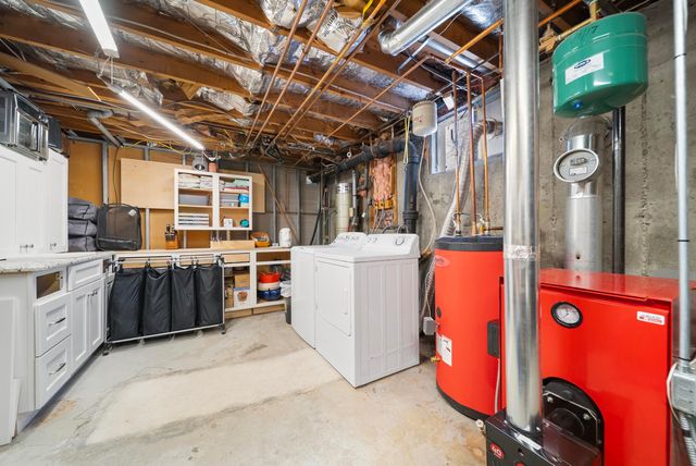 23 Pennsylvania Avenue, Manchester, NH 03104