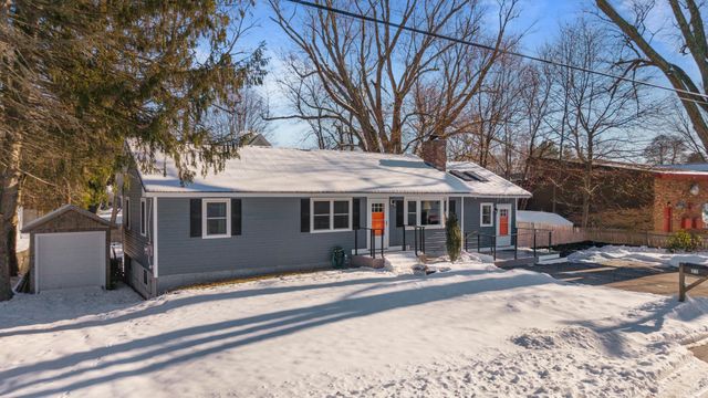 23 Pennsylvania Avenue, Manchester, NH 03104