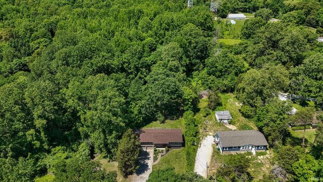 11000 Fischer Road, Evansville, IN 47720