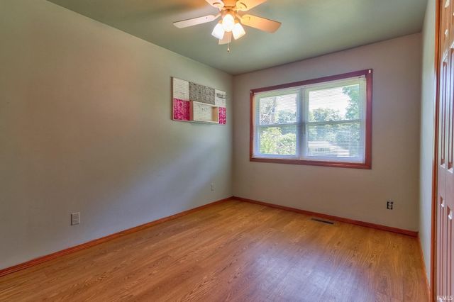 11000 Fischer Road, Evansville, IN 47720
