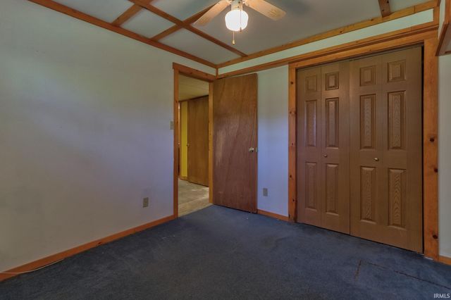 11000 Fischer Road, Evansville, IN 47720