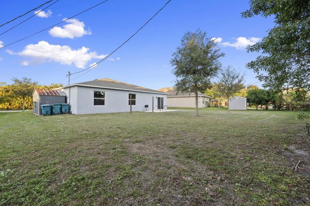1414 SW Crest Avenue, Port St Lucie, FL 34953
