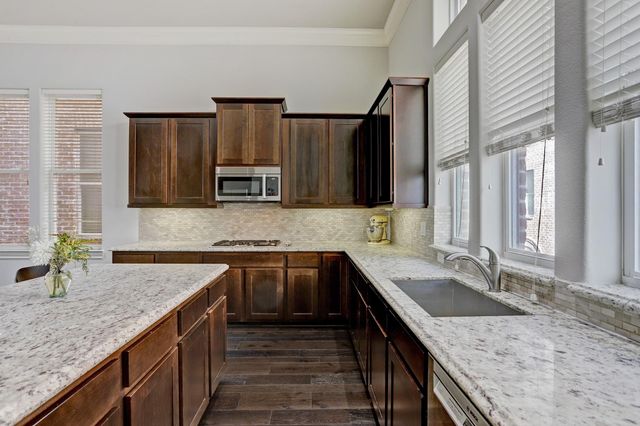 3913 Austin Street, Houston, TX 77004