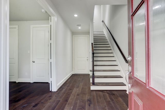 3913 Austin Street, Houston, TX 77004