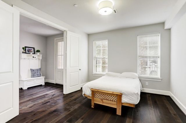 3913 Austin Street, Houston, TX 77004