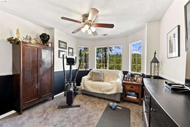 2360 Secret Ravine Trail, Cool, CA 95614