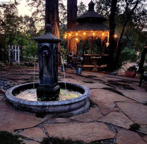 2360 Secret Ravine Trail, Cool, CA 95614