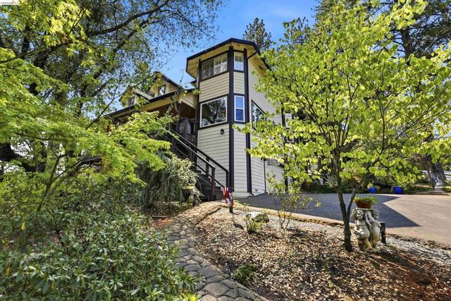 2360 Secret Ravine Trail, Cool, CA 95614