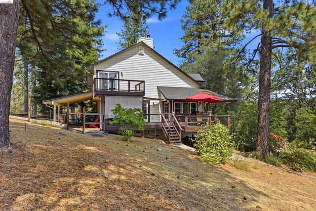 2360 Secret Ravine Trail, Cool, CA 95614