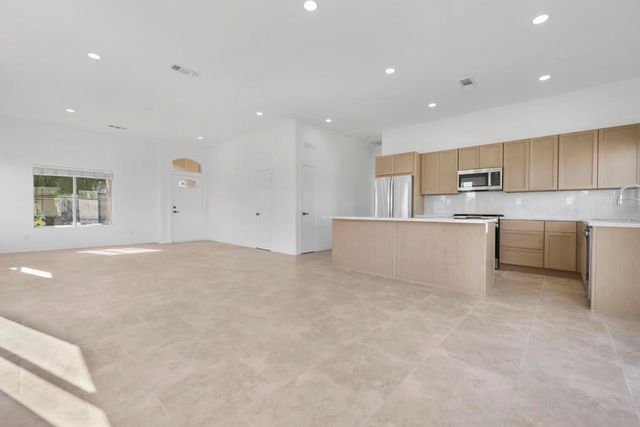 69624 Northhampton Avenue, Cathedral City, CA 92234