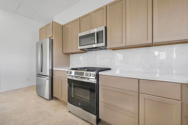 69624 Northhampton Avenue, Cathedral City, CA 92234