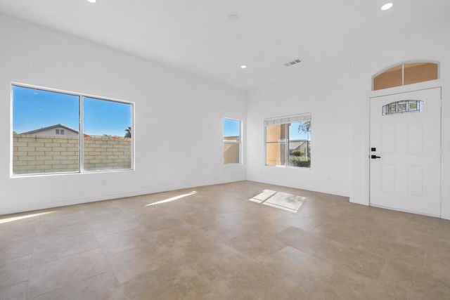 69624 Northhampton Avenue, Cathedral City, CA 92234