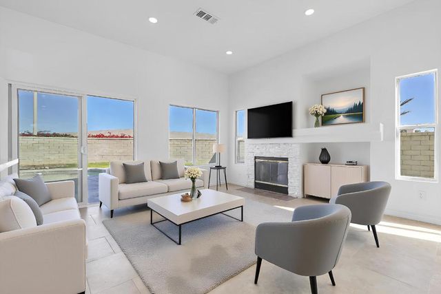 69624 Northhampton Avenue, Cathedral City, CA 92234