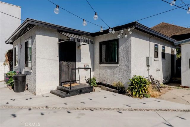 1452 W 22nd, Los Angeles, CA 90007