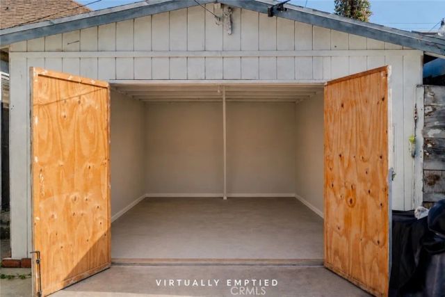 1452 W 22nd, Los Angeles, CA 90007
