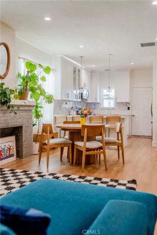 1452 W 22nd, Los Angeles, CA 90007