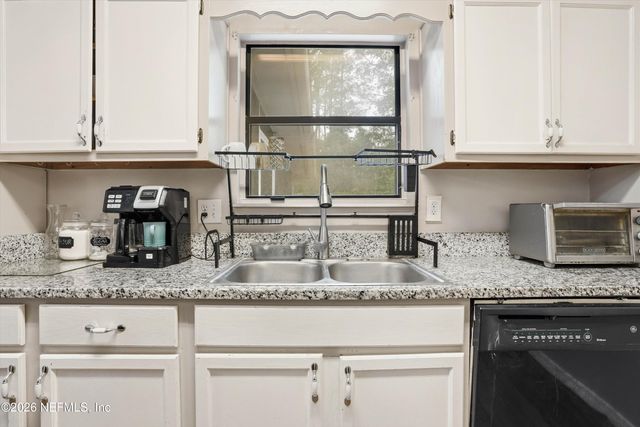 4180 DAVIE Court, Jacksonville, FL 32210