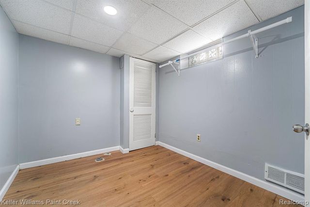 20926 Lennon Street, Harper Woods, MI 48225