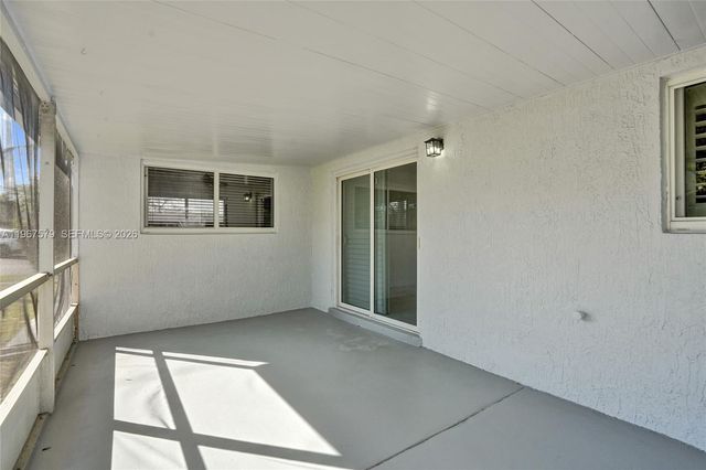 3221 SW 67th Way, Miramar, FL 33023