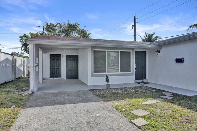 3221 SW 67th Way, Miramar, FL 33023