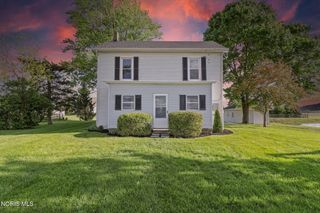 1505 W Poe Road, Bowling Green, OH 43402