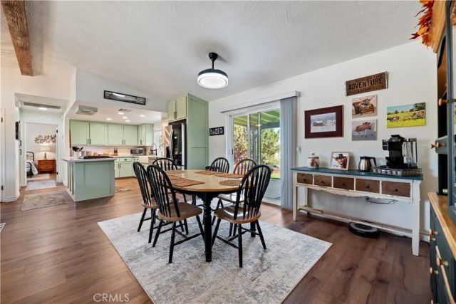 7215 Kourie Way, Oak Hills, CA 92344