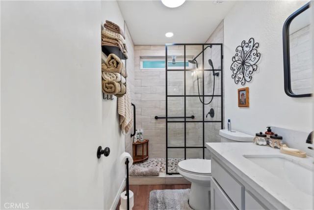 7215 Kourie Way, Oak Hills, CA 92344