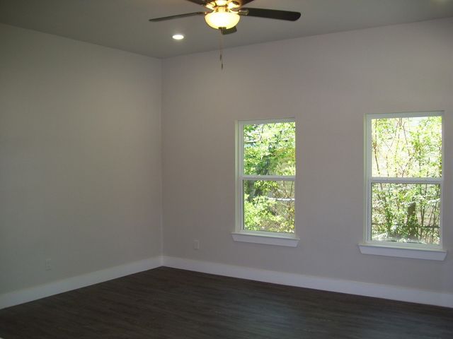 904 W Florence Street, Denison, TX 75020