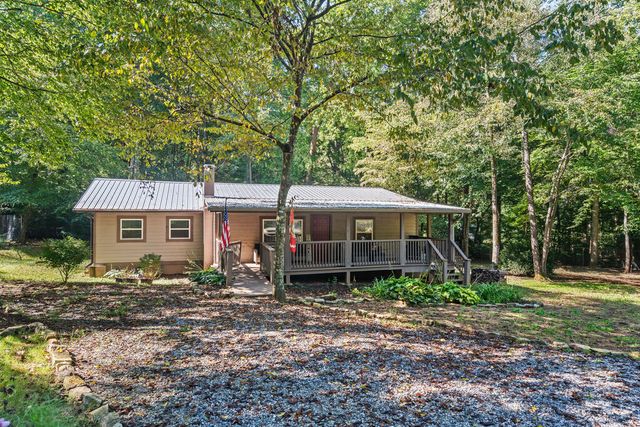 4326 White Oak Drive, Hiawassee, GA 30546