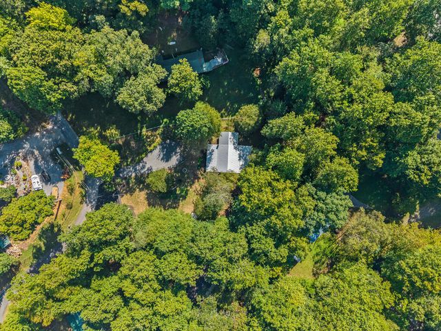 4326 White Oak Drive, Hiawassee, GA 30546