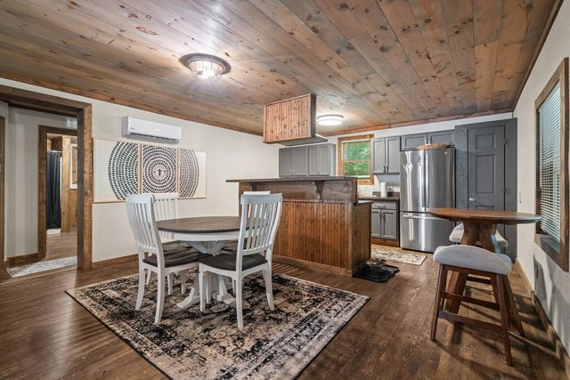 4326 White Oak Drive, Hiawassee, GA 30546