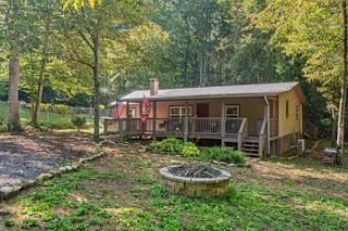 4326 White Oak Drive, Hiawassee, GA 30546