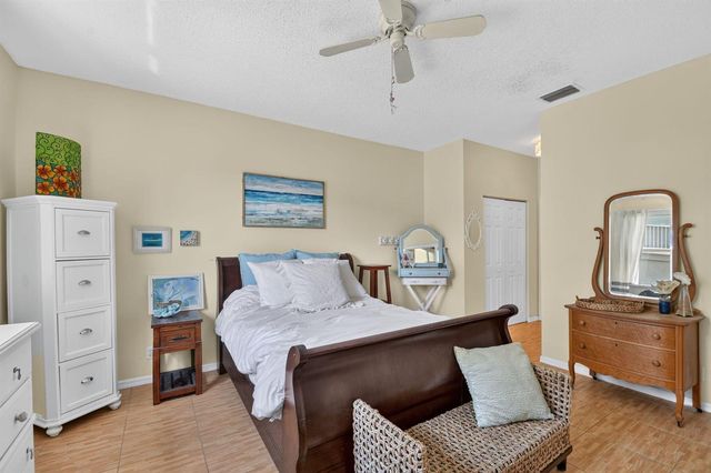 3162 Via Poinciana 6, Lake Worth, FL 33467