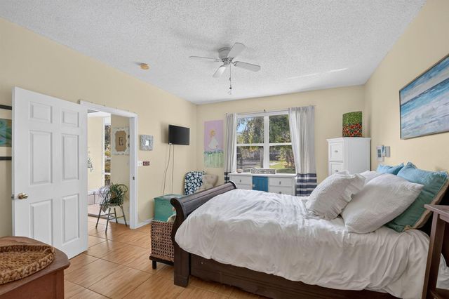 3162 Via Poinciana 6, Lake Worth, FL 33467