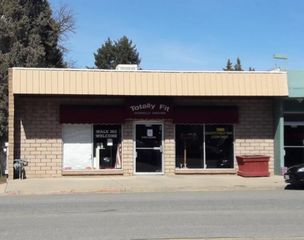 37120 CA-299, Burney, CA 96013