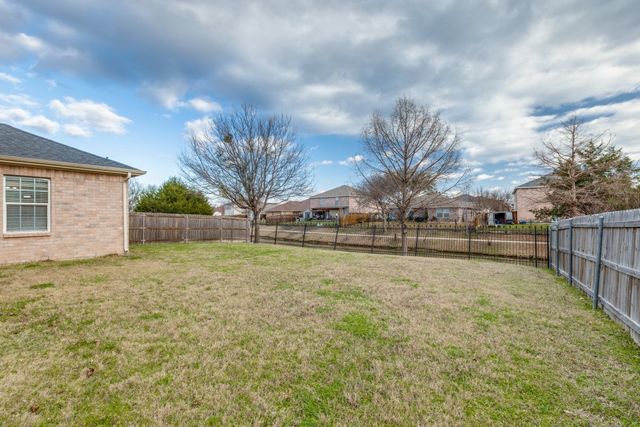2139 Matagorda Lane, Grand Prairie, TX 75052