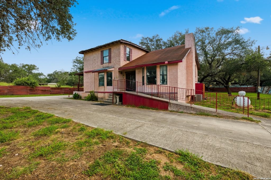 7918 W FM 476, Poteet, TX 78065