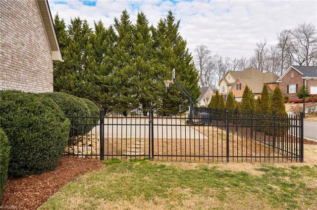 3723 Apple Orchard Cove, High Point, NC 27265