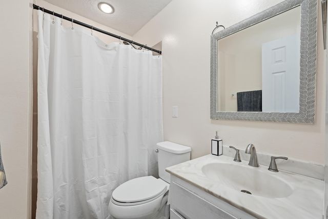 41 12th Street 68, Shalimar, FL 32579