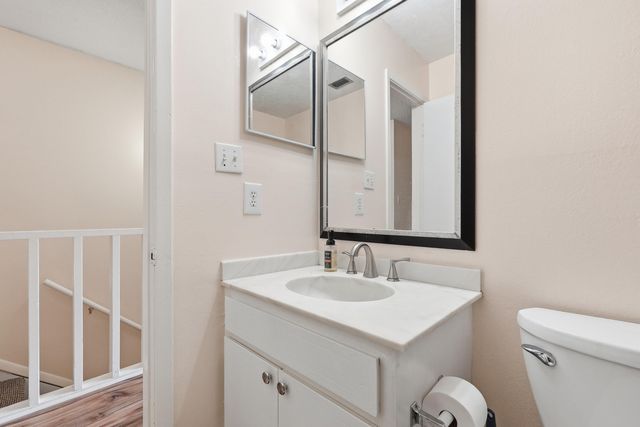 41 12th Street 68, Shalimar, FL 32579