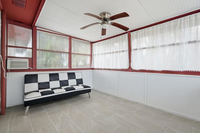 41 12th Street 68, Shalimar, FL 32579