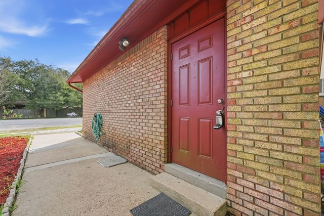 41 12th Street 68, Shalimar, FL 32579