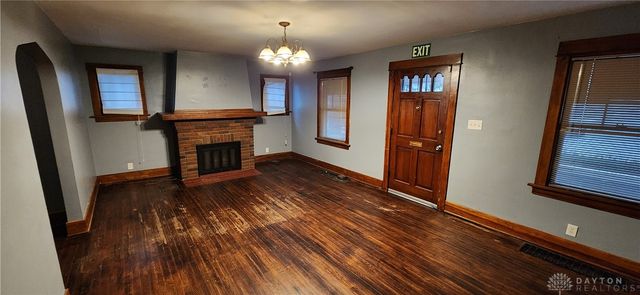 2515 Hoover Avenue, Dayton, OH 45402