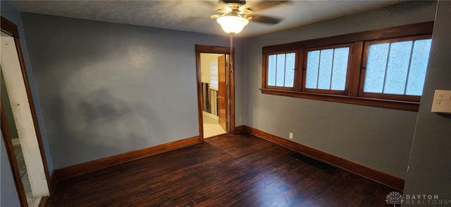 2515 Hoover Avenue, Dayton, OH 45402