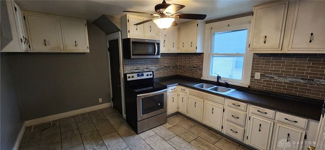 2515 Hoover Avenue, Dayton, OH 45402