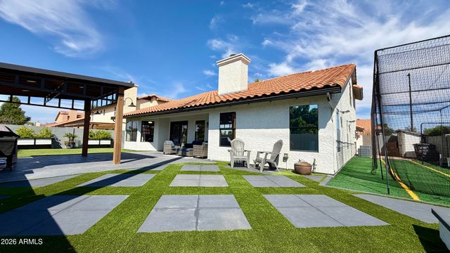 902 N SAINT ELENA Street, Gilbert, AZ 85234