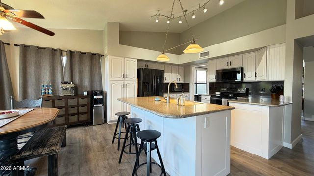 902 N SAINT ELENA Street, Gilbert, AZ 85234