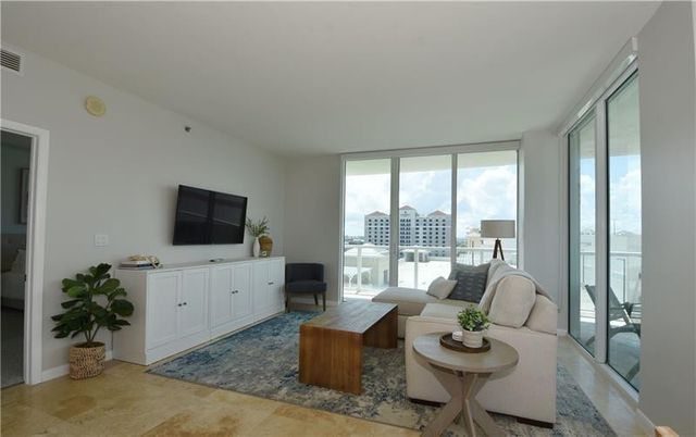 1819 SE 17TH Street 804, Fort Lauderdale, FL 33316