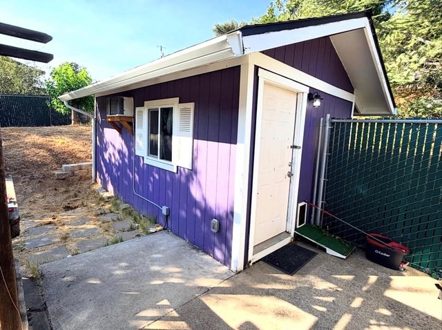 2647 Wentworth Rd, Cameron Park, CA 95682